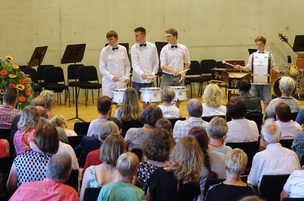 Kreismusikschule Harz 2019 in der Musikscheune Kreismusikschule Harz 2019 in der Musikscheune